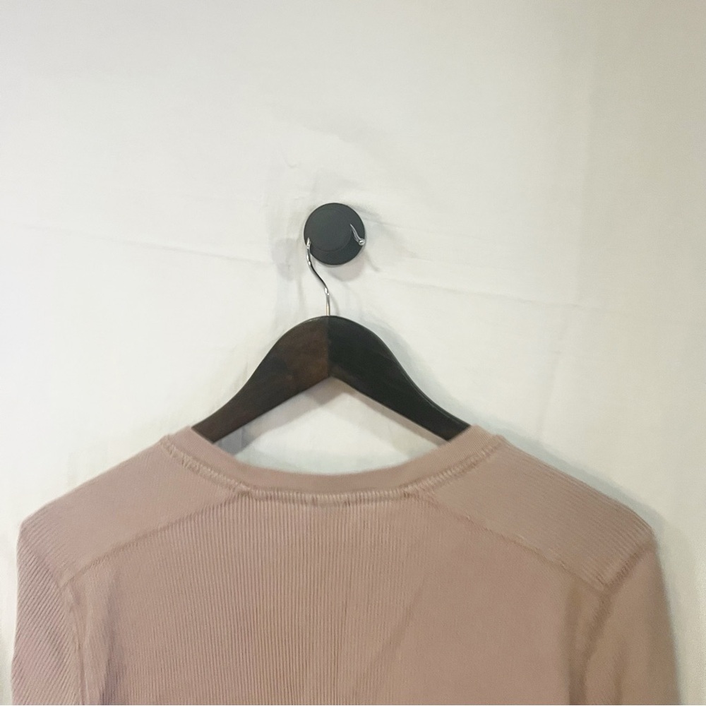 Wild Fable Long Sleeve Thermal Henley Top Womens Size Medium Rose Cropped Layers - Picture 4 of 7